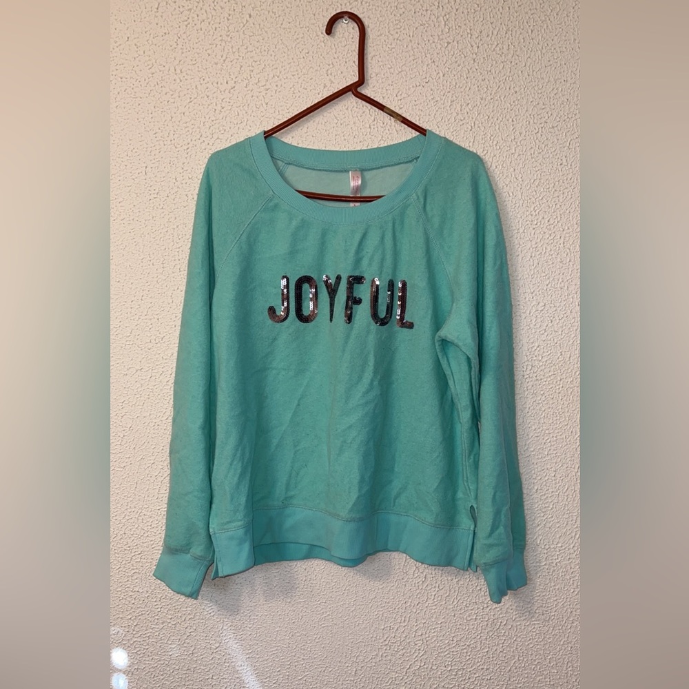 Joyful Pullover